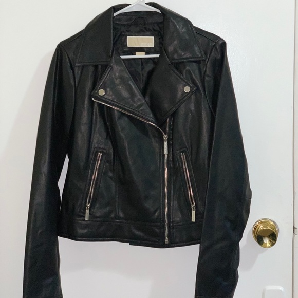 Jacket - Picture 1 of 7